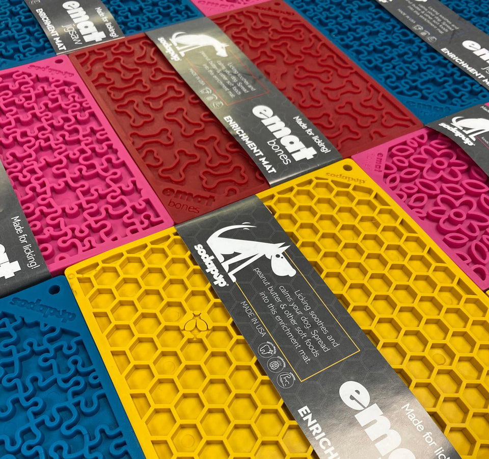 Emat Bones -Doggie Lick Mat  - Trendee is your one stop shop for all things canine. 